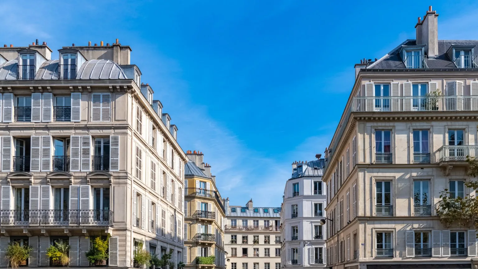 Fenêtres et portes à Paris 11 : gagner en confort au quotidien